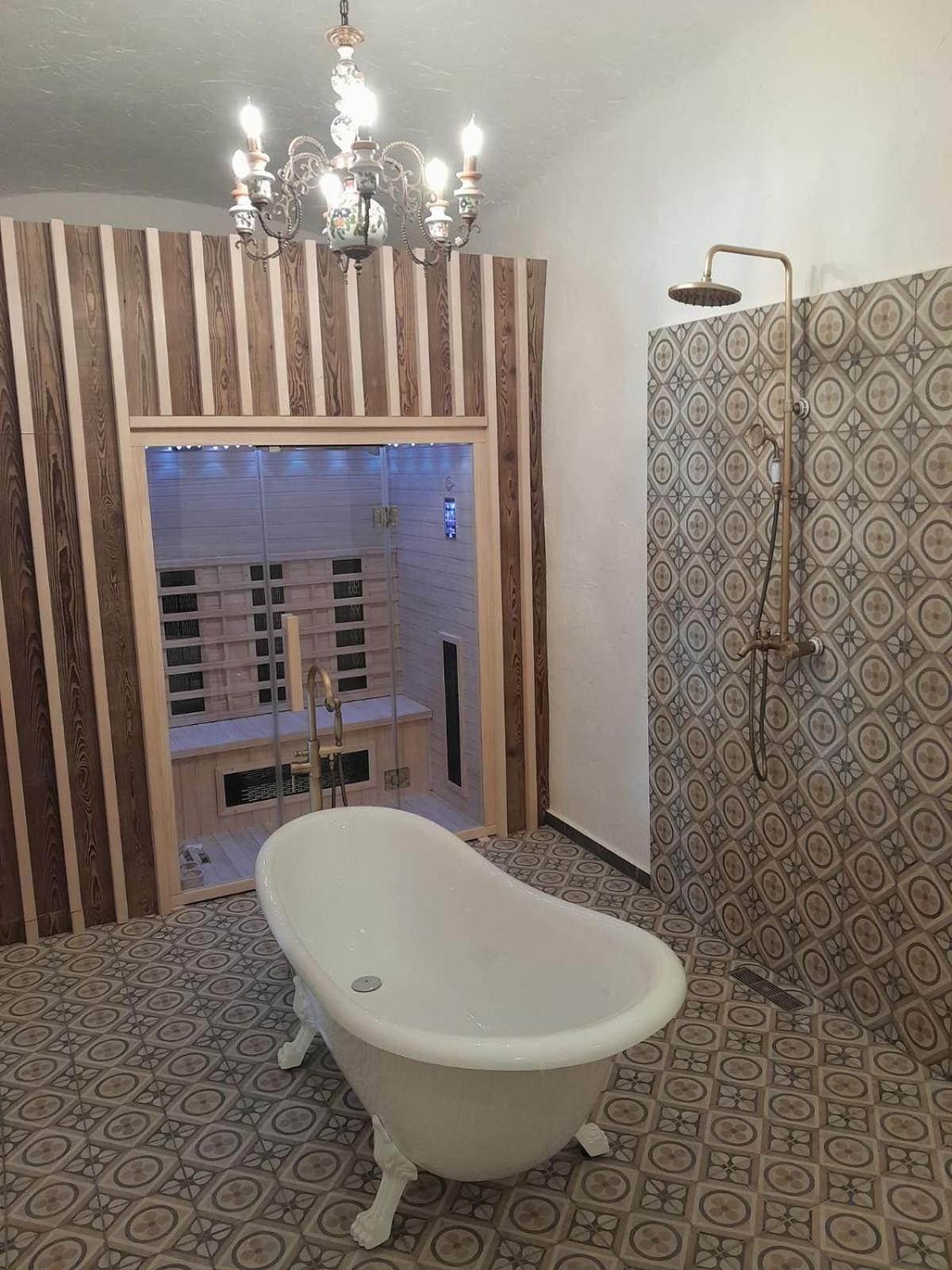 Rose Garden Apartment Ljubno ภายนอก รูปภาพ